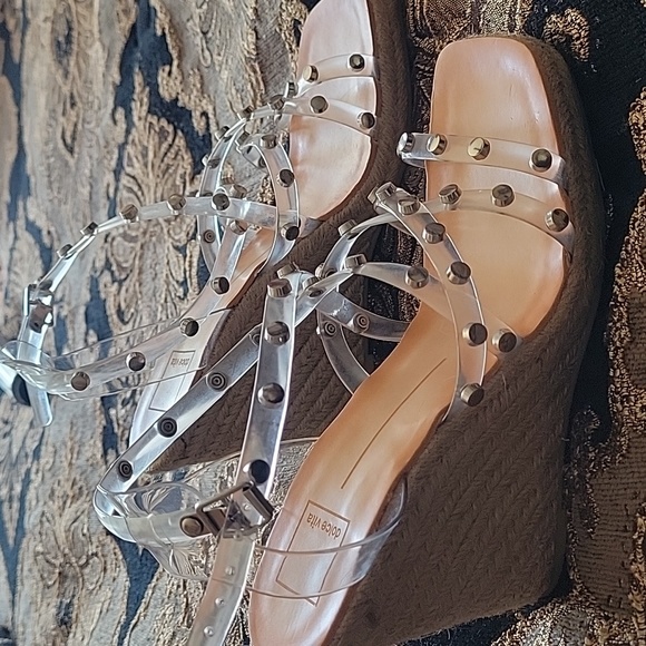 Dolce Vita new 8.5 studded wedge sandals. - Picture 3 of 7